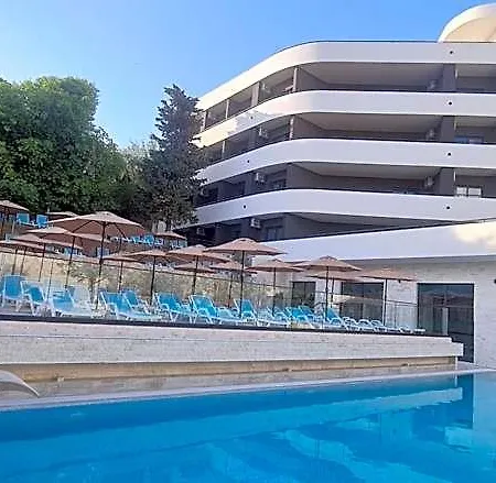 Montenegrina & Hotel Podgorica