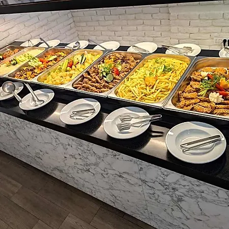 Montenegrina & Hotel 4*